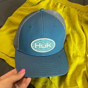 HUK Men NWT blue fishing hat